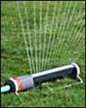 Choosing a Sprinkler System for Your Lawn