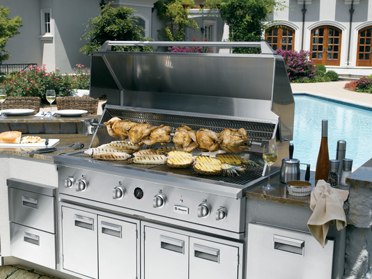 New Outdoor Grills from GE at K/BIS