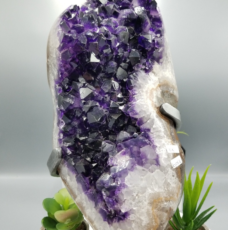 Amethyst on Stand