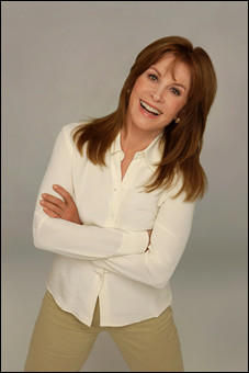 Actress and singer Stefanie Powers loves decorating and remodeling her three homes. Photo credit: Ari Michaelson