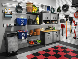 Gladiator® GarageWorks offers a variety of shelves, workbenches and brackets to please most gardeners as they pursue their interest. © Gladiator GarageWorks
