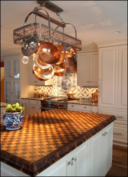 The Grothouse End Grain Countertop in hickory and walnut checkerboard with a solid walnut border. Design by Mary S. Mitchell of MES Mitchell Interiors, LLC. Photo courtesy of Grothouse Lumber Co.
